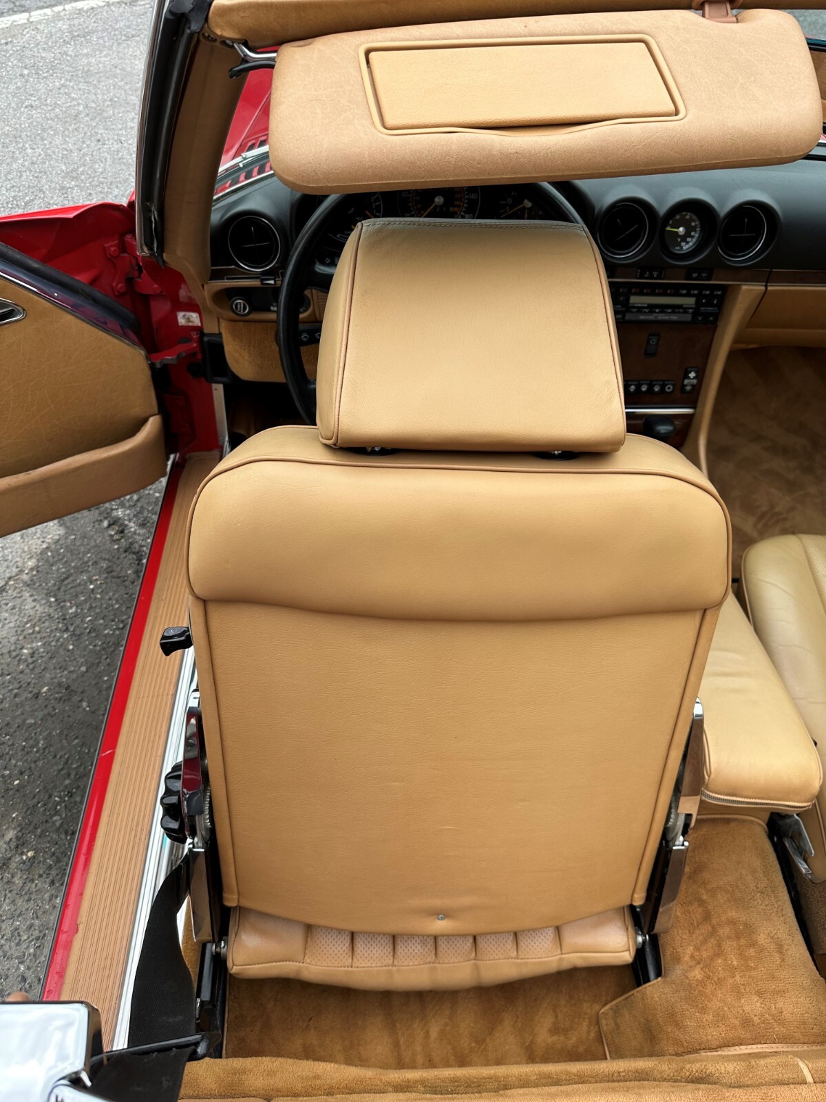 Mercedes-Benz-SL-Class-1989-Coupe-25