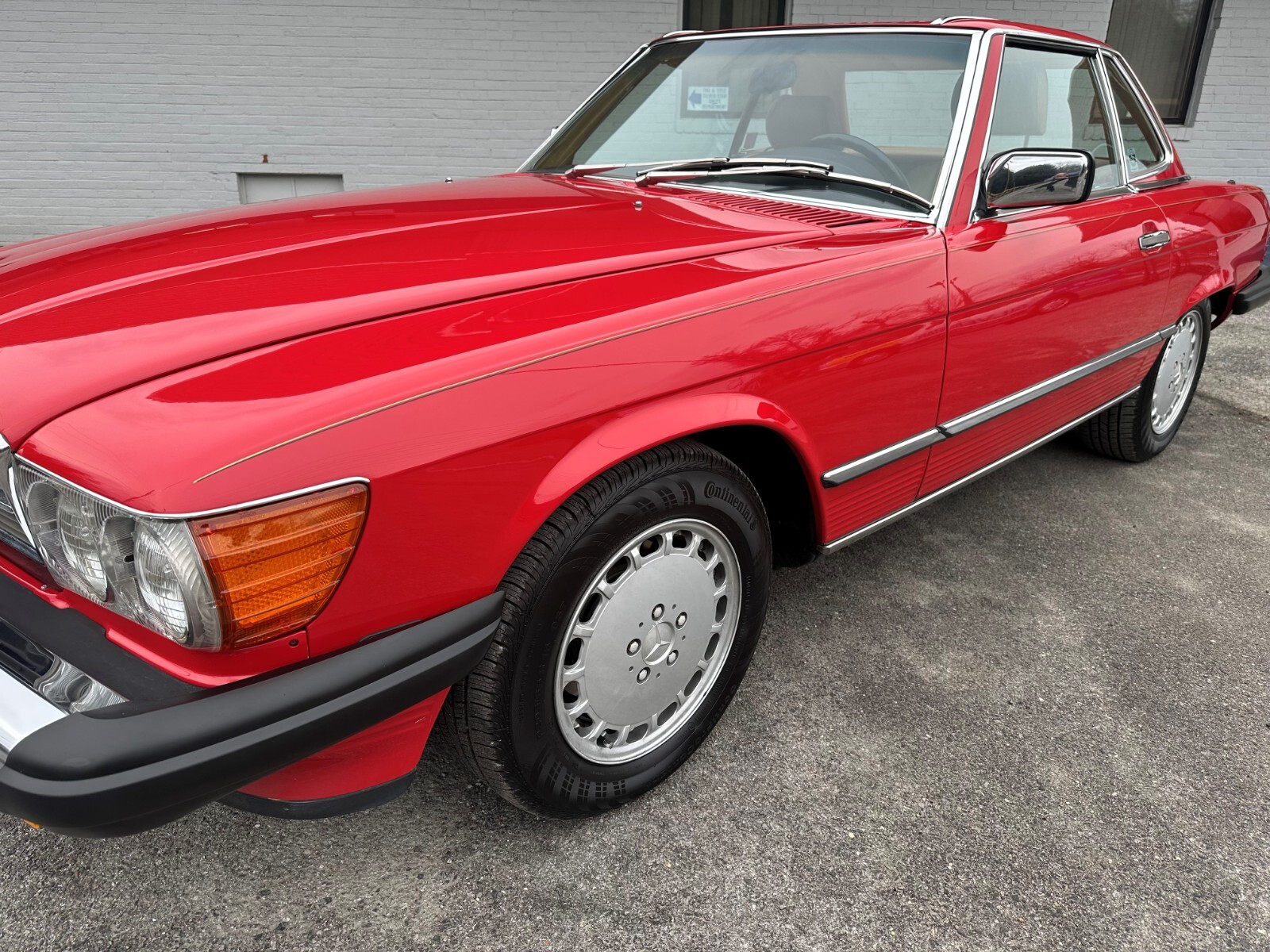 Mercedes-Benz-SL-Class-1989-Coupe-8