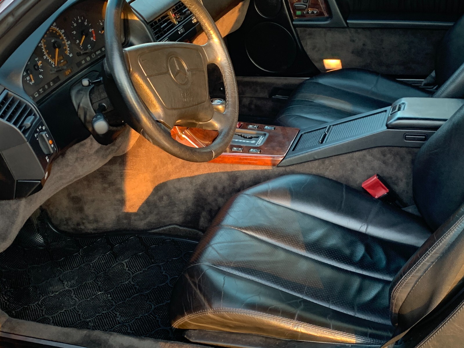 Mercedes-Benz-SL-Class-1995-Convertible-5