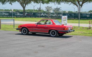 Mercedes-Benz-SL560-1987-2-Door-15