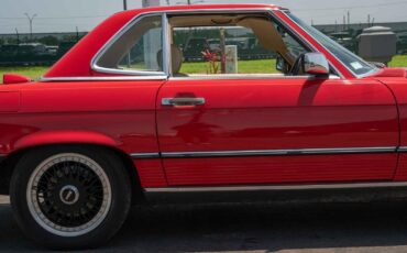 Mercedes-Benz-SL560-1987-2-Door-28