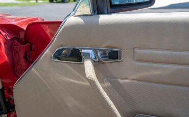 Mercedes-Benz-SL560-1987-2-Door-39
