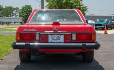 Mercedes-Benz-SL560-1987-2-Door-4