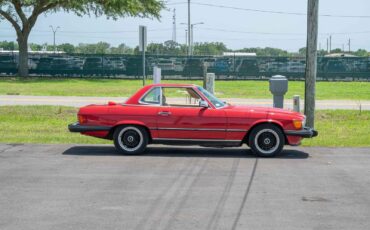 Mercedes-Benz-SL560-1987-2-Door-6