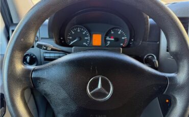 Mercedes-Benz-Sprinter-1916-Standard-Passenger-Van-23