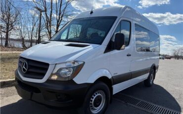 Mercedes-Benz-Sprinter-1916-Standard-Passenger-Van