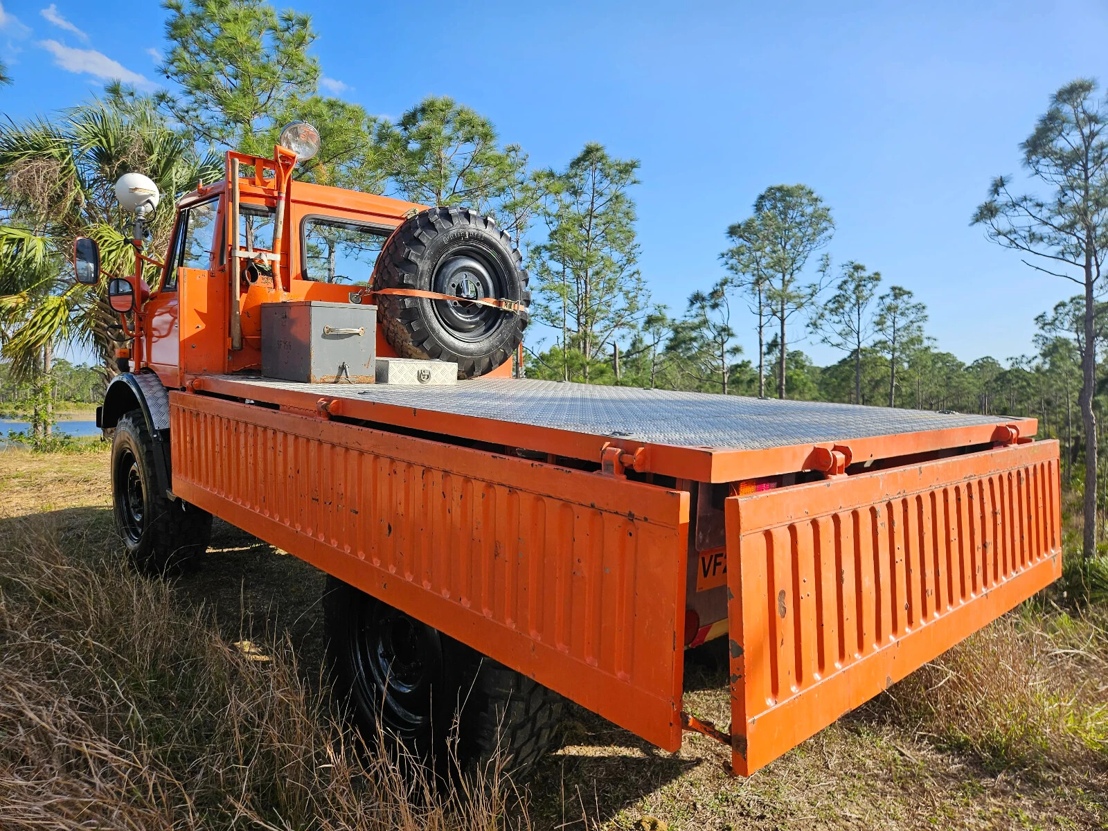Mercedes-Benz-Unimog-416-1979-10