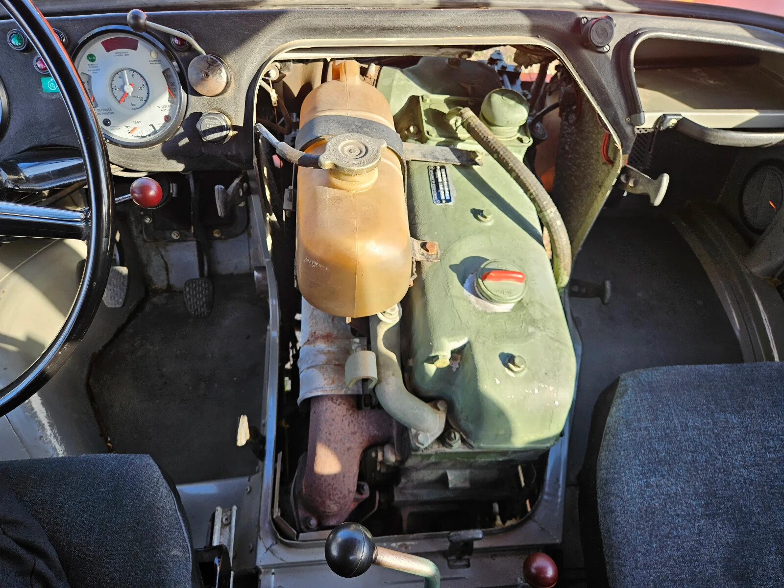Mercedes-Benz-Unimog-416-1979-14