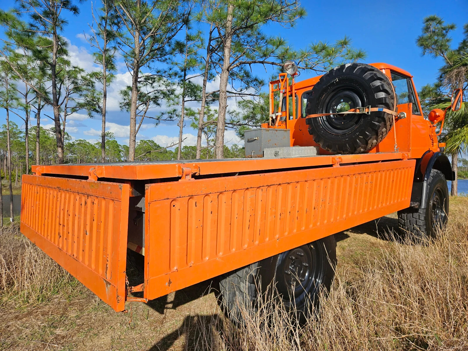 Mercedes-Benz-Unimog-416-1979-9