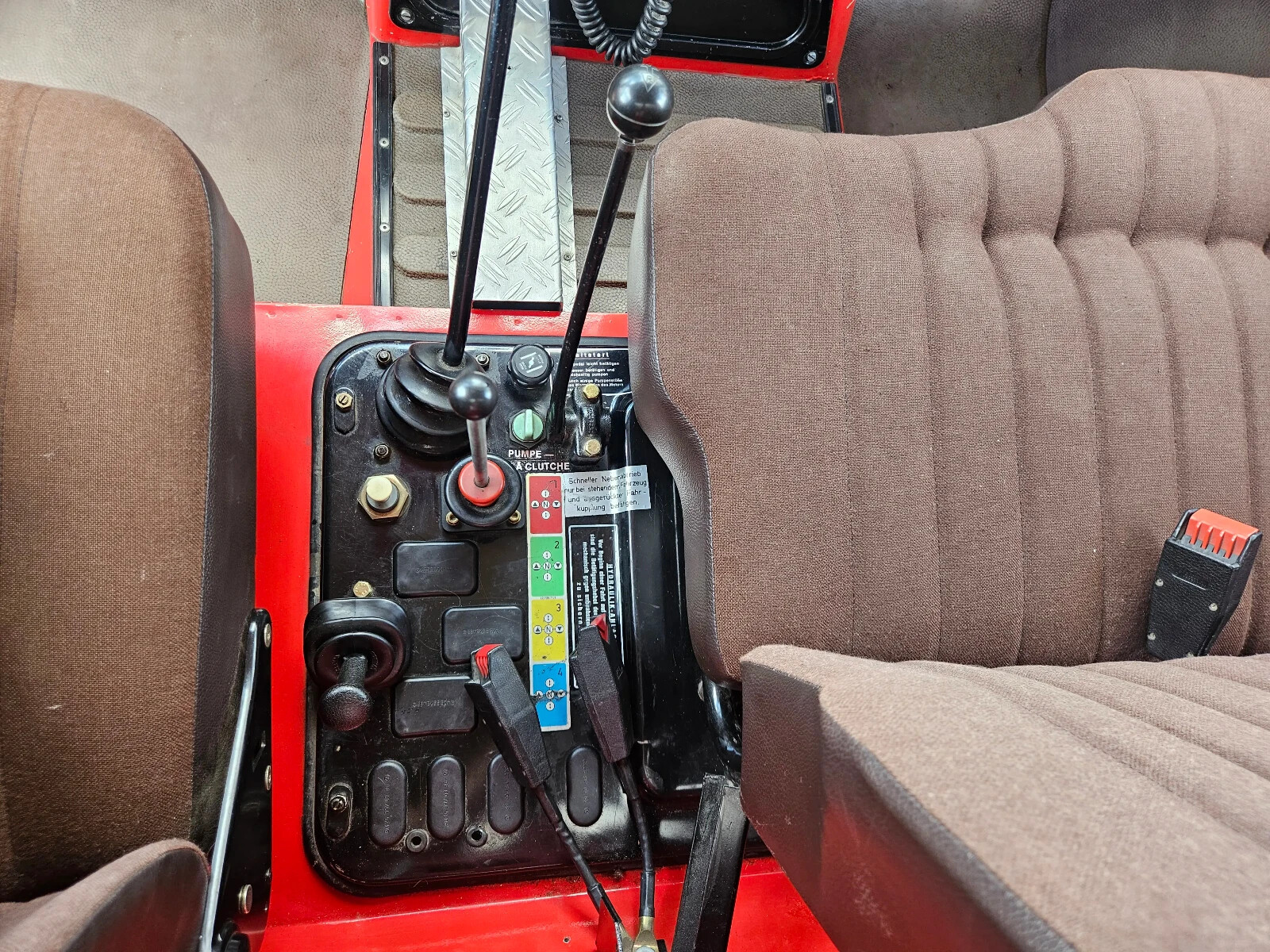 Mercedes-Benz-Unimog-U1700L-1980-Unimog-U1700L-18