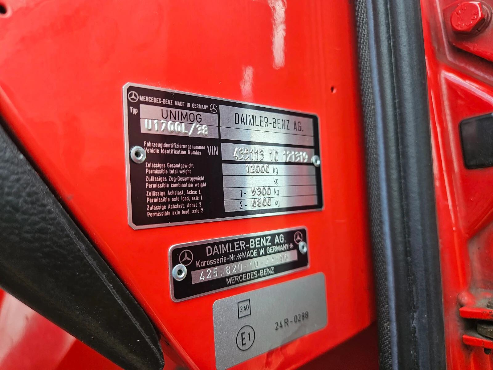 Mercedes-Benz-Unimog-U1700L-1980-Unimog-U1700L-37