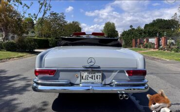 Mercedes-Benz-s220-1962-Convertible-18