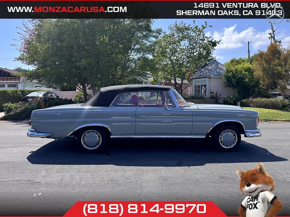 Mercedes-Benz-s220-1962-Convertible-22
