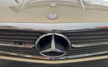 Mercedes-benz-450-sl-1977-yellow