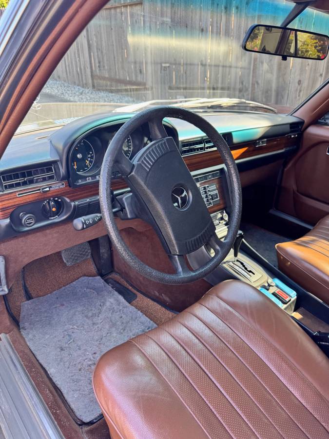 Mercedes-benz-450sel-1976-grey-11