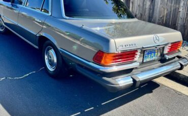 Mercedes-benz-450sel-1976-grey-2