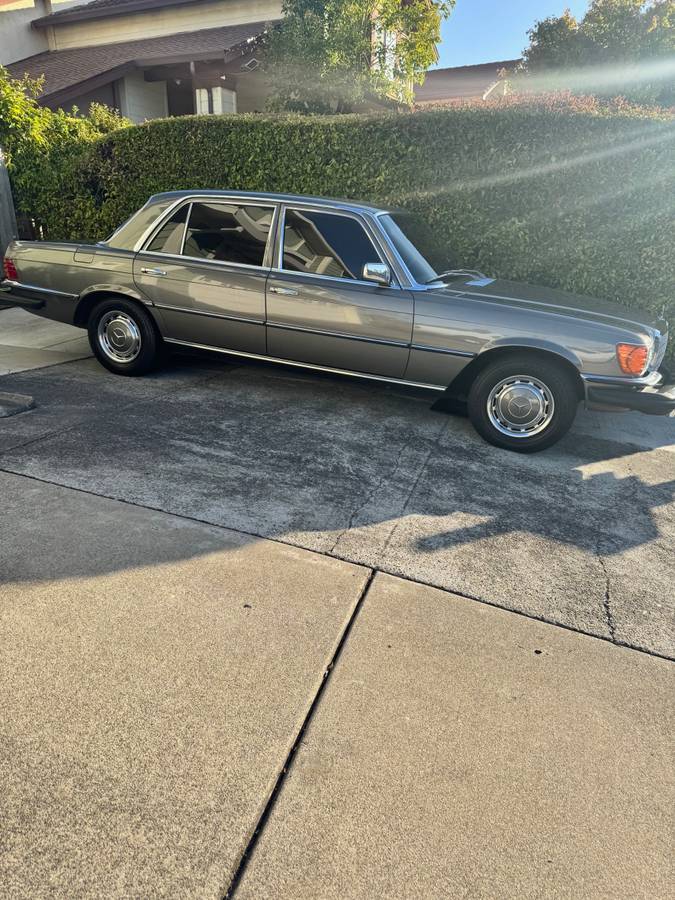 Mercedes-benz-450sel-1976-grey-6