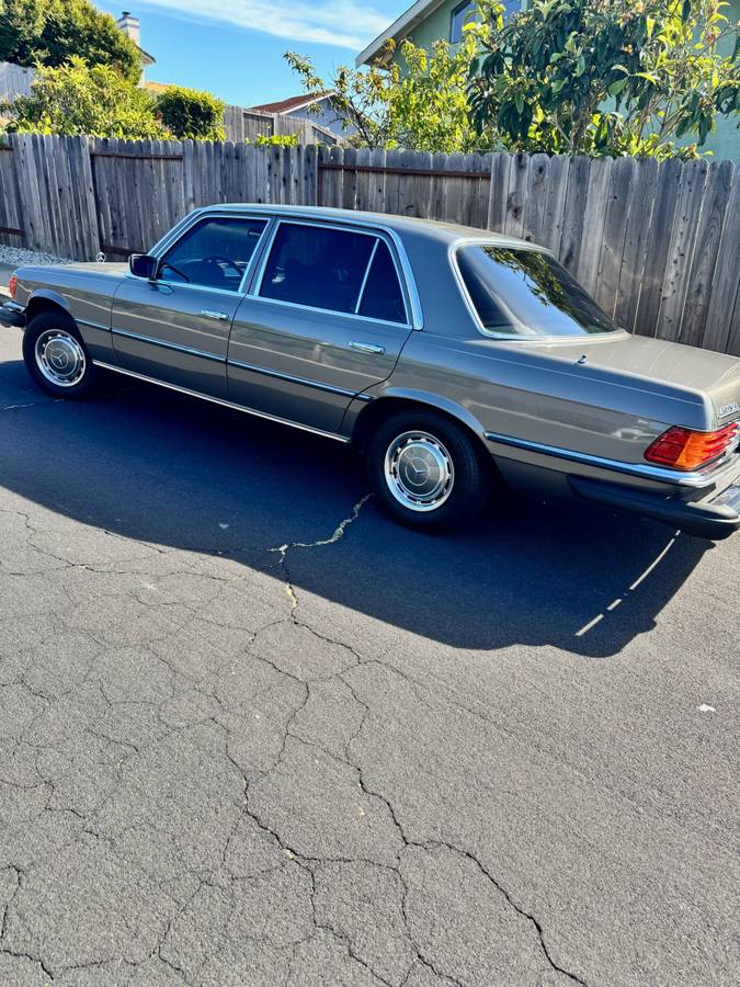 Mercedes-benz-450sel-1976-grey-7