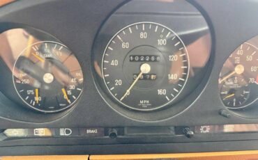 Mercedes-benz-450sl-1976-yellow-12