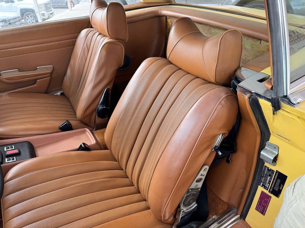 Mercedes-benz-450sl-1976-yellow-14