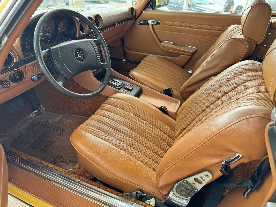 Mercedes-benz-450sl-1976-yellow-15