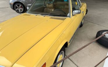 Mercedes-benz-450sl-1976-yellow-17
