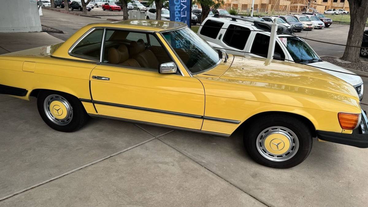 Mercedes-benz-450sl-1976-yellow-18