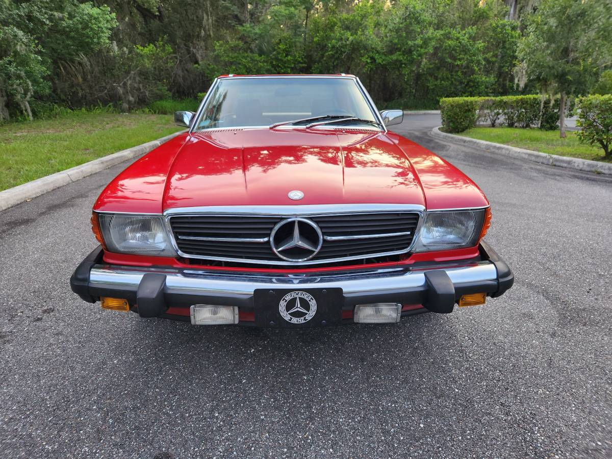Mercedes-benz-560sl-1987-silver-1