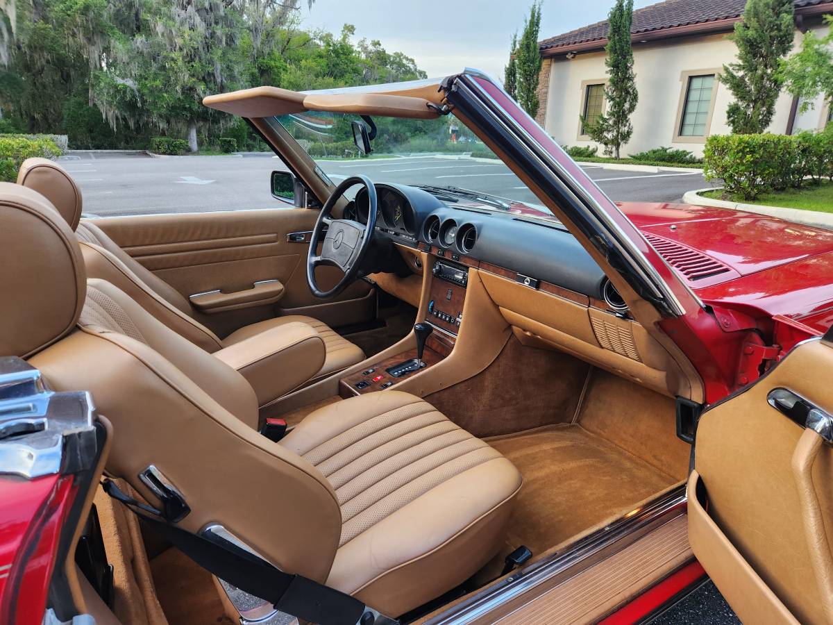 Mercedes-benz-560sl-1987-silver-10