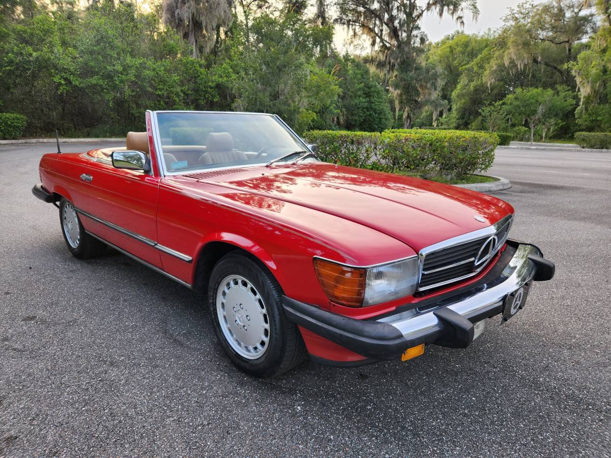 Mercedes-benz-560sl-1987-silver-21
