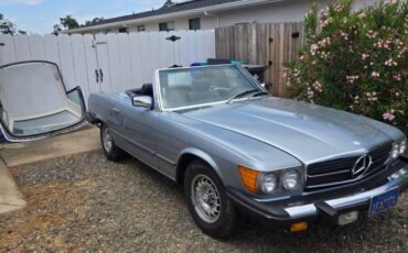 Mercedes-benz-Benz-380sl-1982-silver