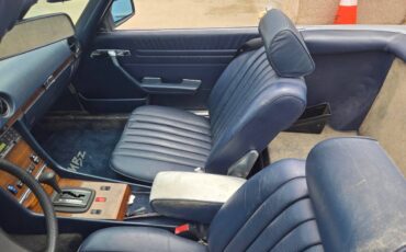 Mercedes-benz-Benz-380sl-1982-silver-8