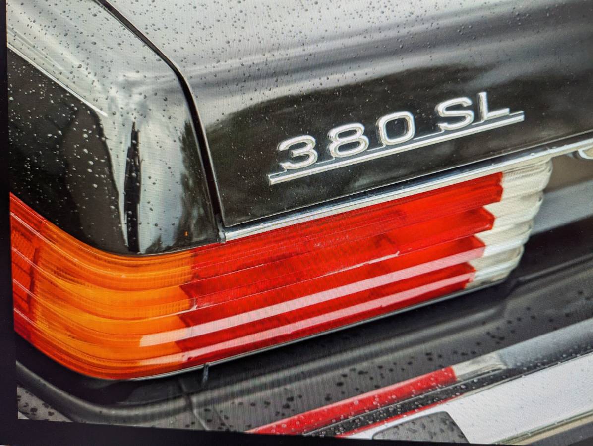 Mercedes-benz-Benz-380sl-euro-1984-black-14