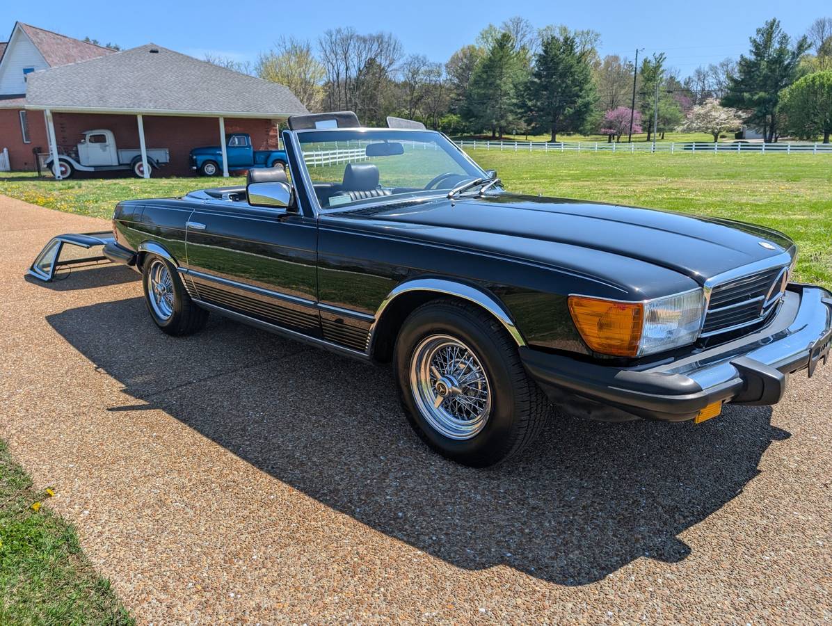 Mercedes-benz-Benz-380sl-euro-1984-black-15
