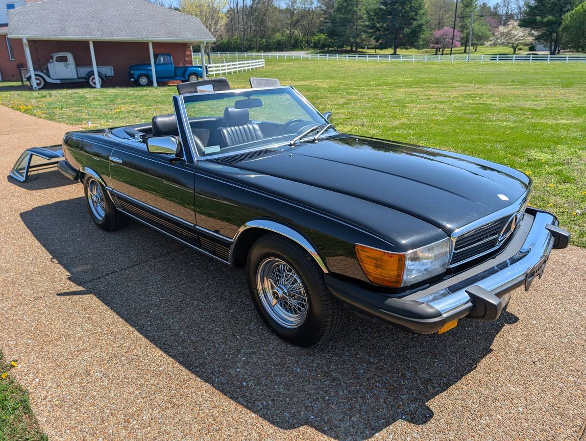 Mercedes-benz-Benz-380sl-euro-1984-black-17