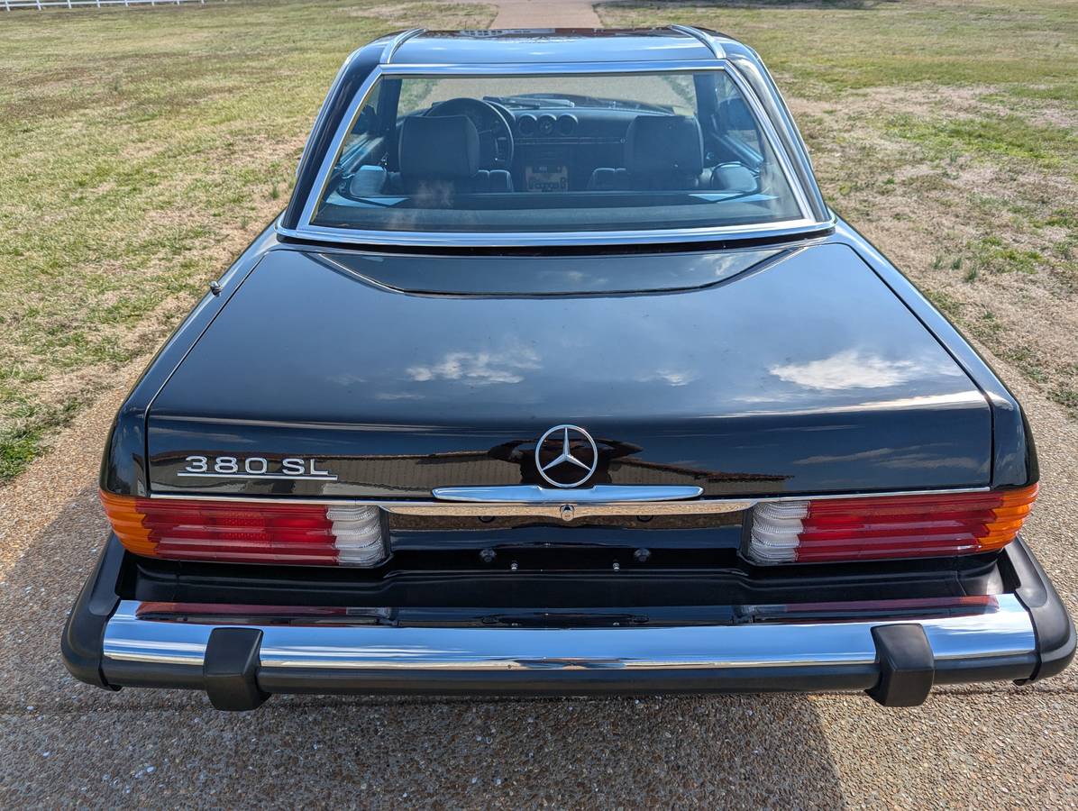 Mercedes-benz-Benz-380sl-euro-1984-black-7