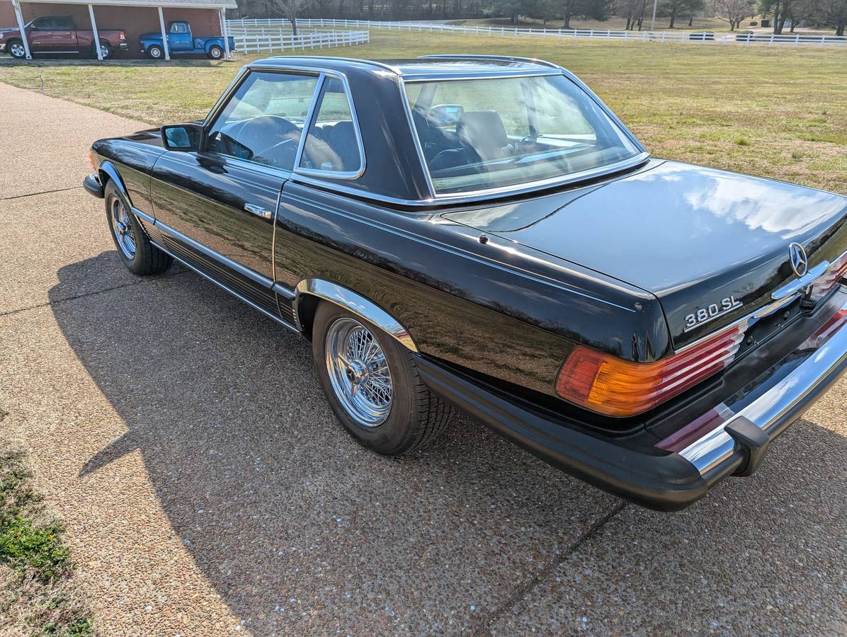 Mercedes-benz-Benz-380sl-euro-1984-black-8