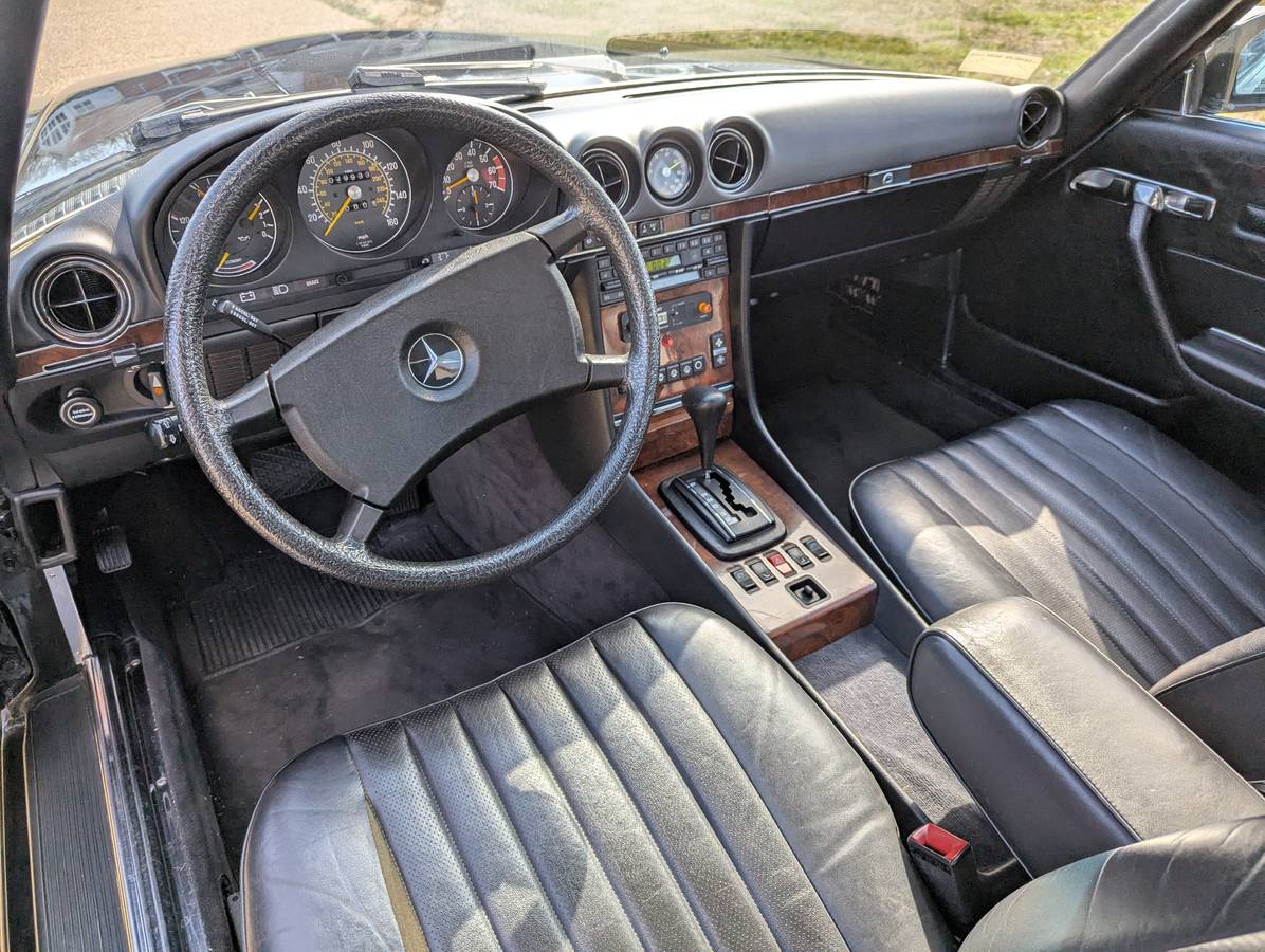 Mercedes-benz-Benz-380sl-euro-1984-black-9