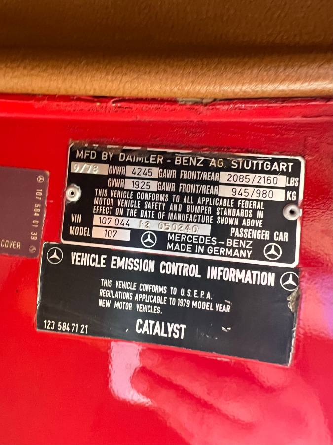 Mercedes-benz-Benz-450sl-1979-red-19