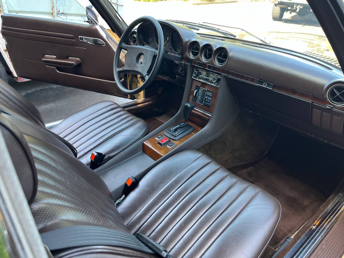 Mercedes-benz-Benz-450sl-1980-yellow-17