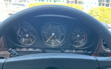 Mercedes-benz-Benz-450sl-1980-yellow-19