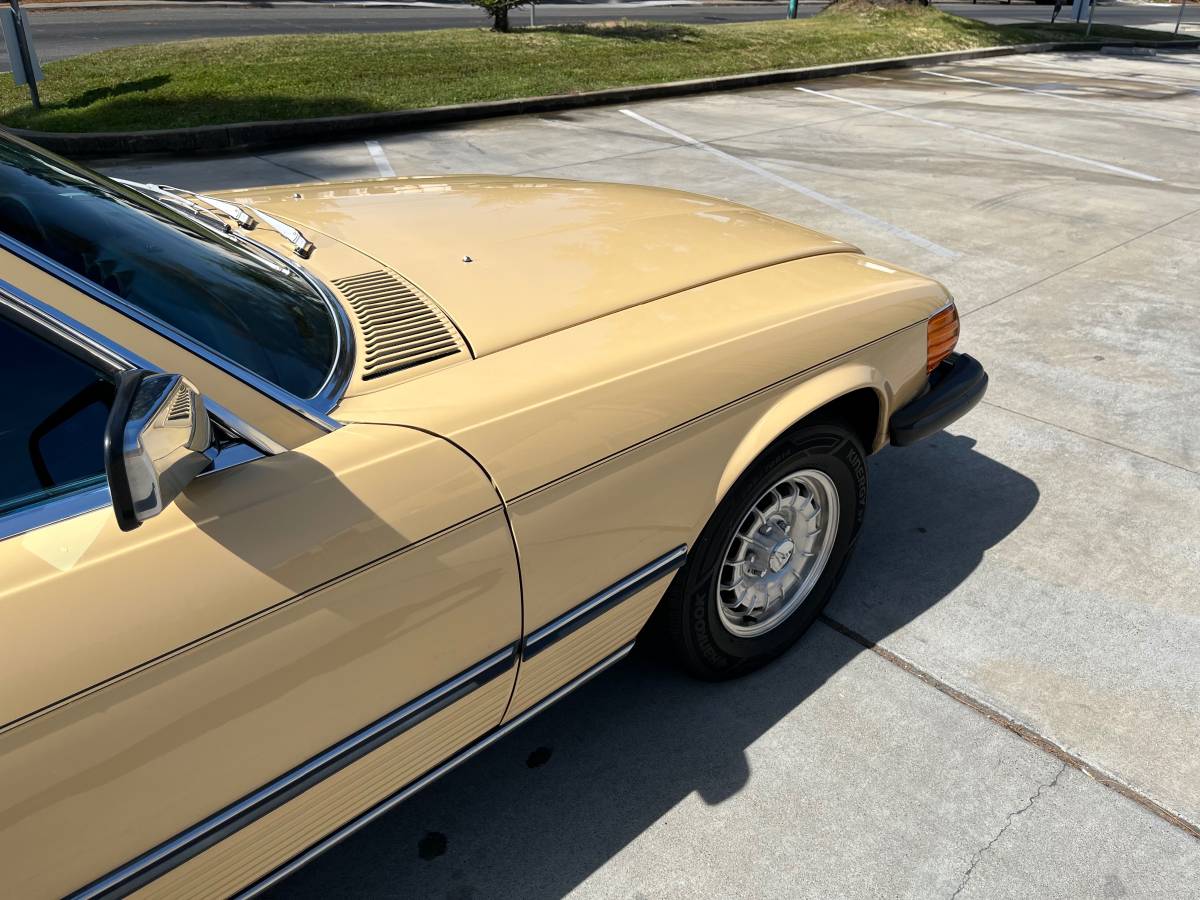 Mercedes-benz-Benz-450sl-1980-yellow-9