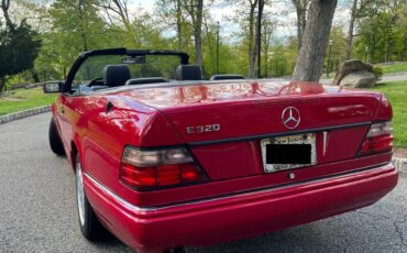 Mercedes-benz-Benz-e320-cabriolet-1994-red-5