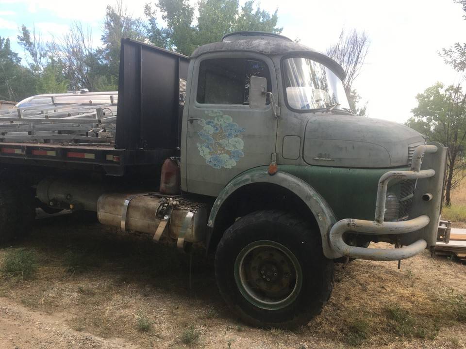 Mercedes-benz-Benz-la-911-5-ton-all-terrain-truck-4wd-diesel-1967-grey-2