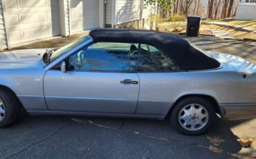Mercedes-benz-E320-1995-silver-3