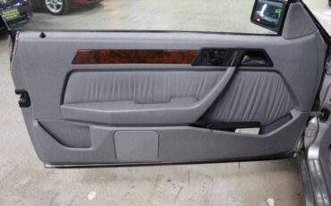 Mercedes-benz-benz-300-1993-silver-7