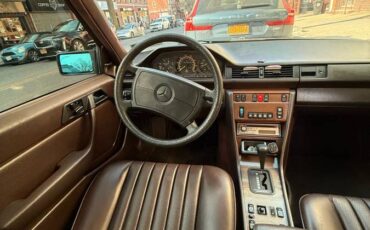 Mercedes-benz-benz-300-300e-1989-grey-1