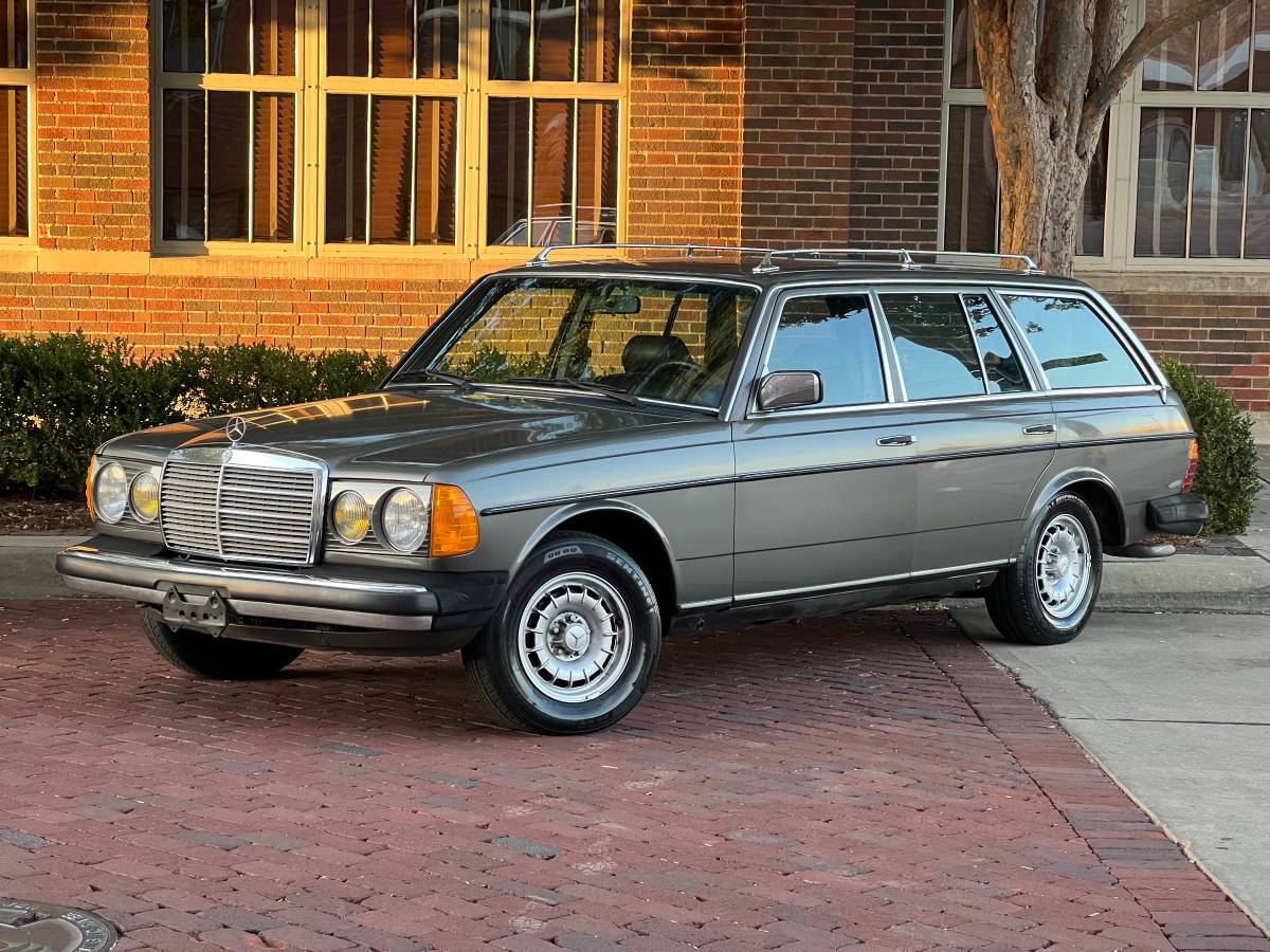 Mercedes-benz -benz 300 300td diesel  1983 grey