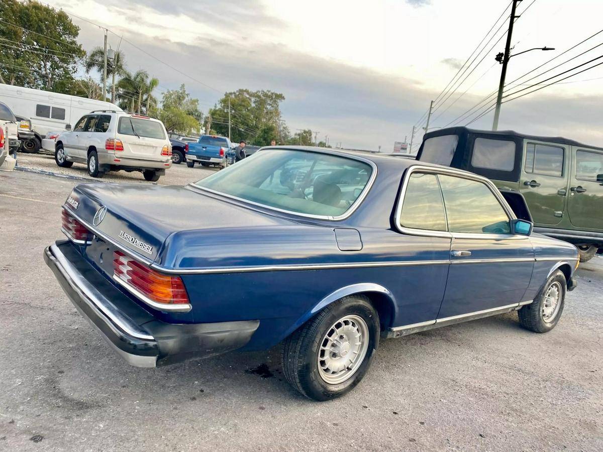 Mercedes-benz-benz-300-diesel-1984-blue-1