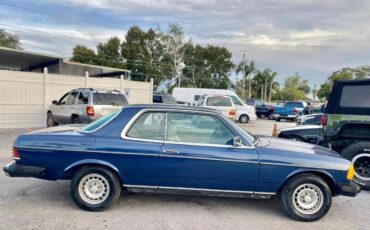 Mercedes-benz-benz-300-diesel-1984-blue
